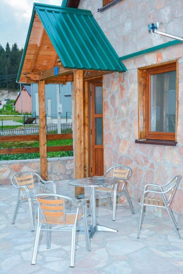 Guesthouse Mg Zabljak  Bagian luar foto
