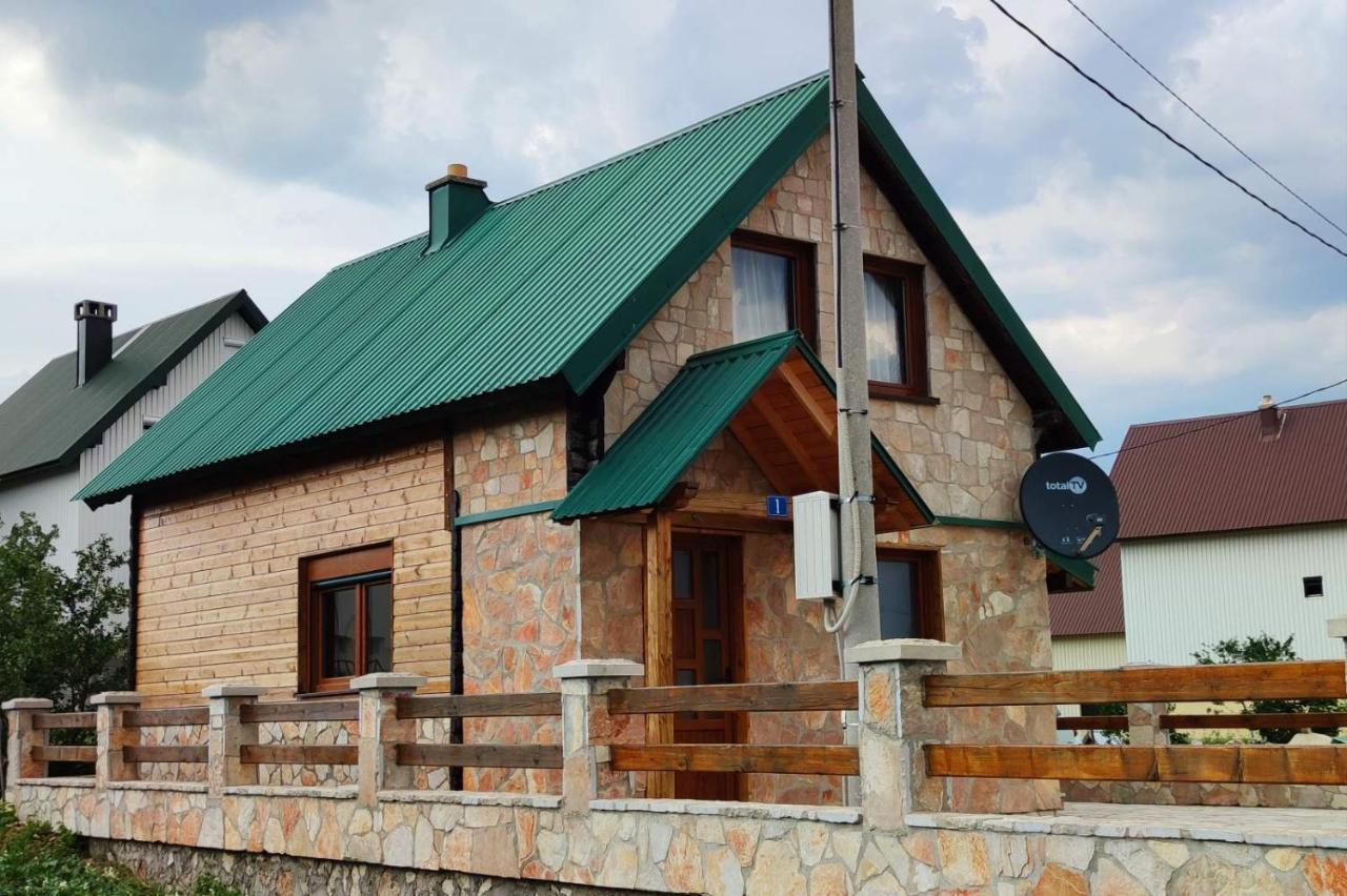 Guesthouse Mg Zabljak  Bagian luar foto